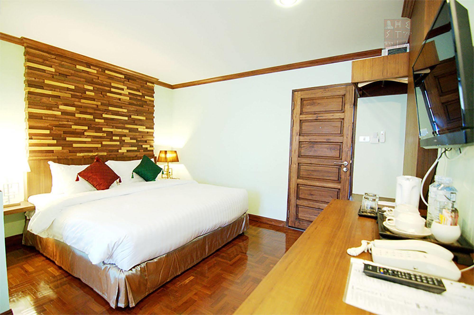 Estia Chiangmai -Sha Plus Otel Chiang Mai Dış mekan fotoğraf